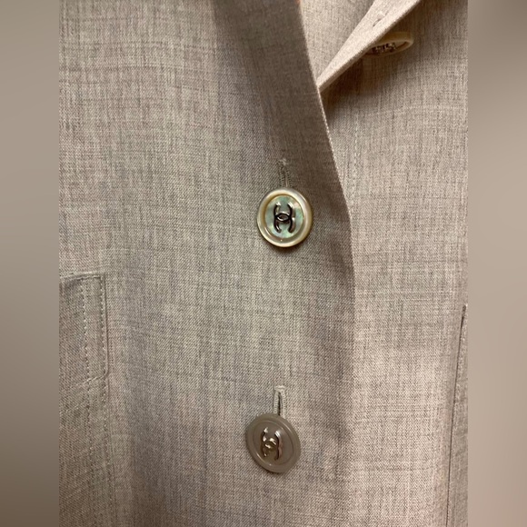 Chanel - Wool chemise - Picture 4 of 6